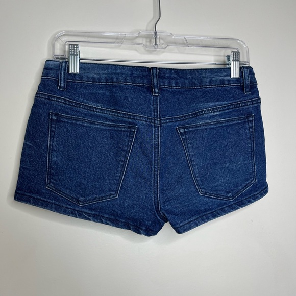 Like New, Juniors Denim Shorts, Size 5 - Picture 8 of 8